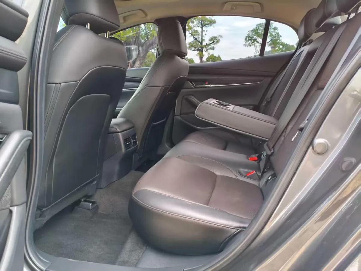 2020 Mazda 3 Axela 2.0L 158HP L4 6AT,autocango,china used car exporter,china ev exporter,chinese used car exporter,chinese used ev exporter