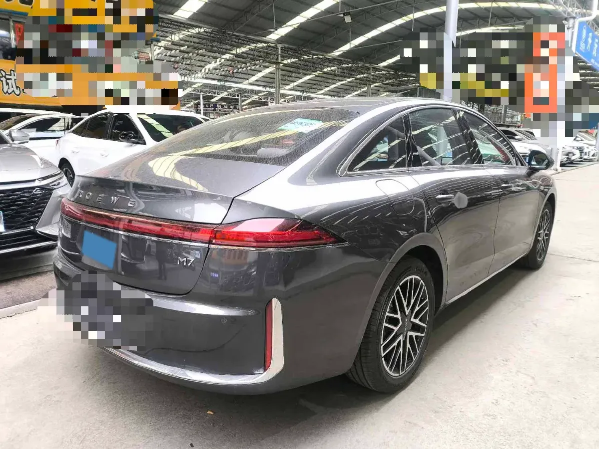 2025 Roewe M7 DMH 1.5L 112HP L4 1DHT PHEV,autocango,china used car exporter,china ev exporter,chinese used car exporter,chinese used ev exporter