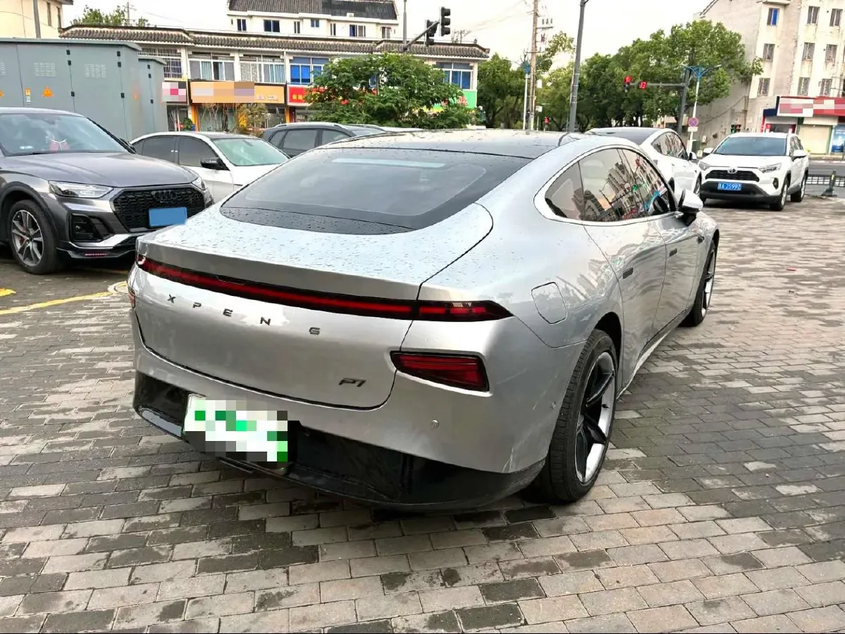 2020 DS 7 1.6T 215HP L4 8AT,autocango,china used car exporter,china ev exporter,chinese used car exporter,chinese used ev exporter