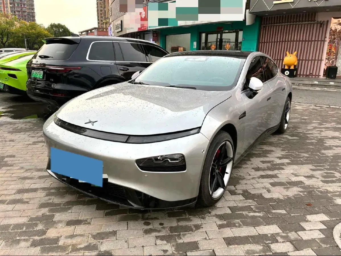 2020 DS 7 1.6T 215HP L4 8AT,autocango,china used car exporter,china ev exporter,chinese used car exporter,chinese used ev exporter