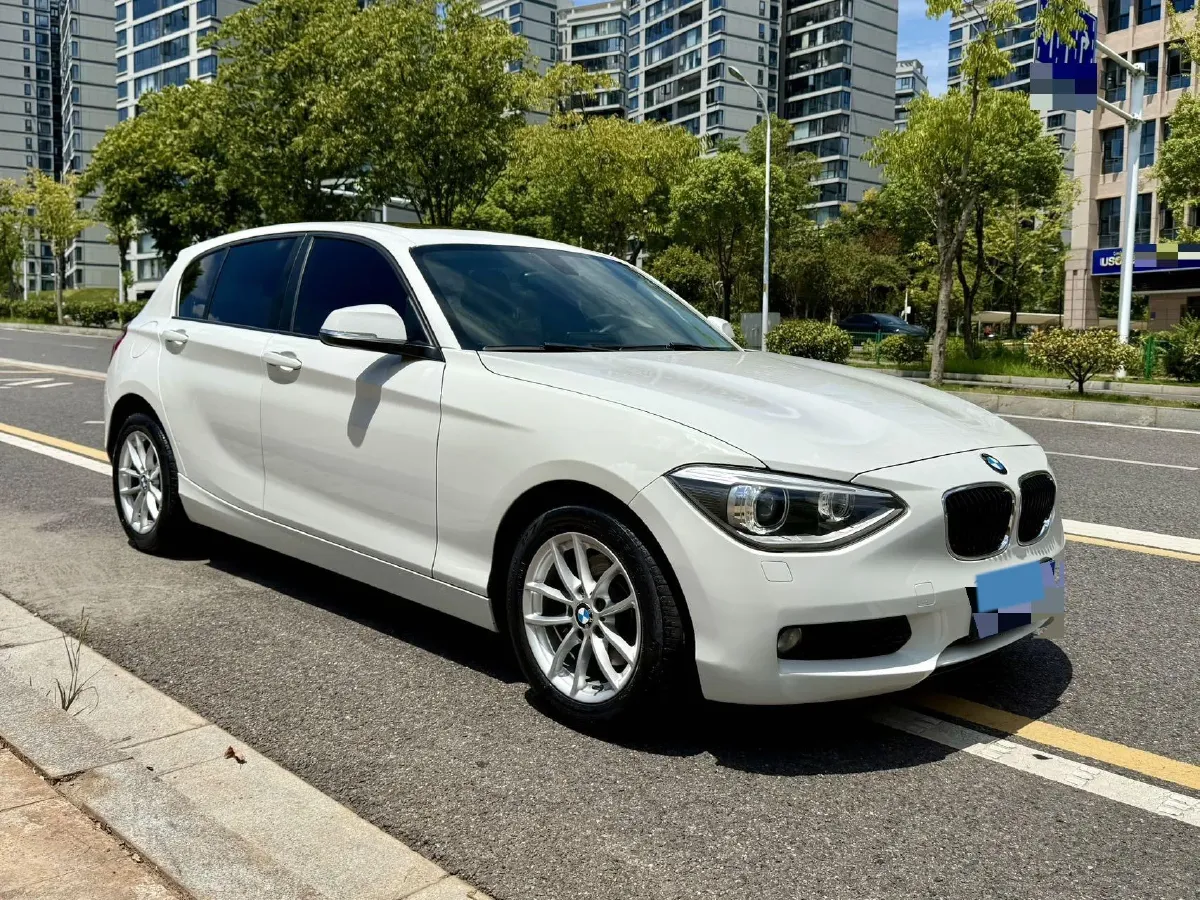 2013 BMW 1 Series 1.6T 170HP L4 8AT,autocango,china used car exporter,china ev exporter,chinese used car exporter,chinese used ev exporter