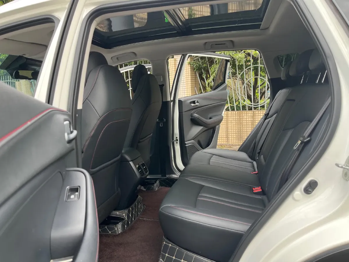 2021 GAC Trumpchi GS4 1.5T 169HP L4 6AT,autocango,china used car exporter,china ev exporter,chinese used car exporter,chinese used ev exporter