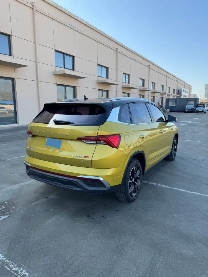 2020 Skoda Kamiq 1.2T 116HP L4 7DCT,autocango,china used car exporter,china ev exporter,chinese used car exporter,chinese used ev exporter