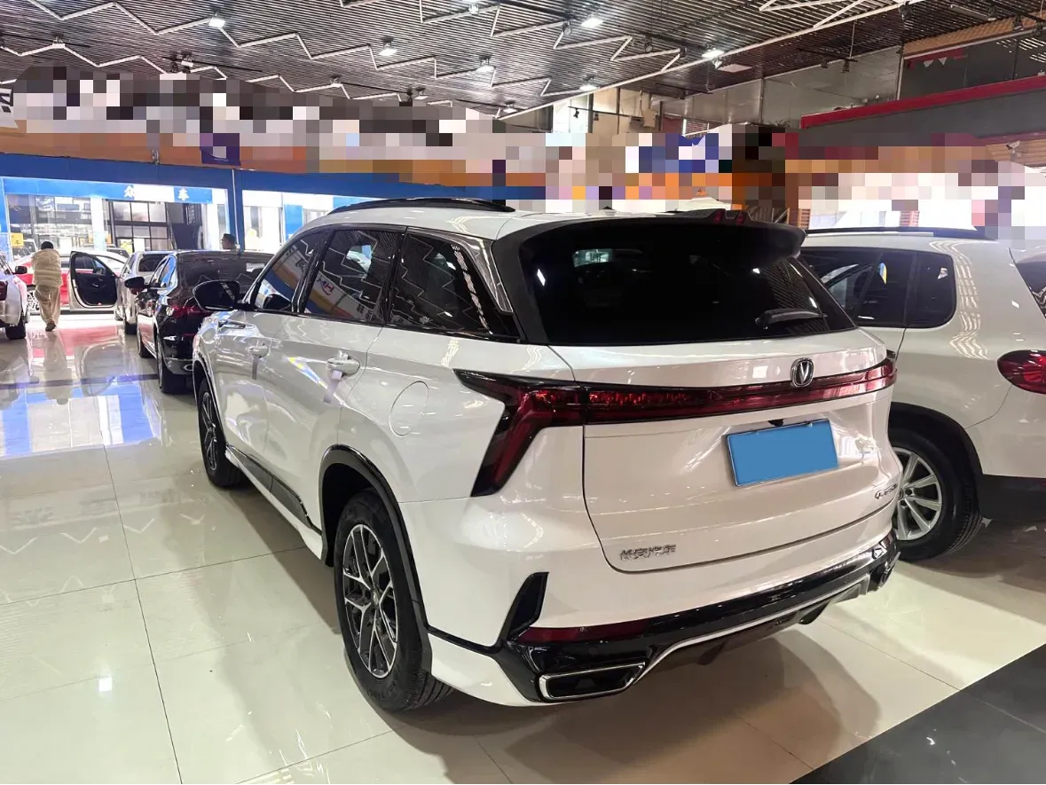 2022 ChangAn CS75 Plus 1.5T 178HP L4 6AT,autocango,china used car exporter,china ev exporter,chinese used car exporter,chinese used ev exporter