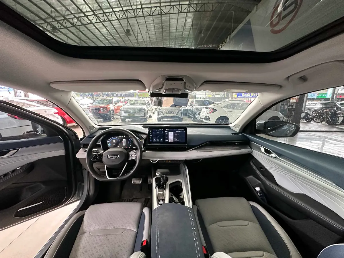 2023 Geely Preface 2.0T 190HP L4 7DCT,autocango,china used car exporter,china ev exporter,chinese used car exporter,chinese used ev exporter