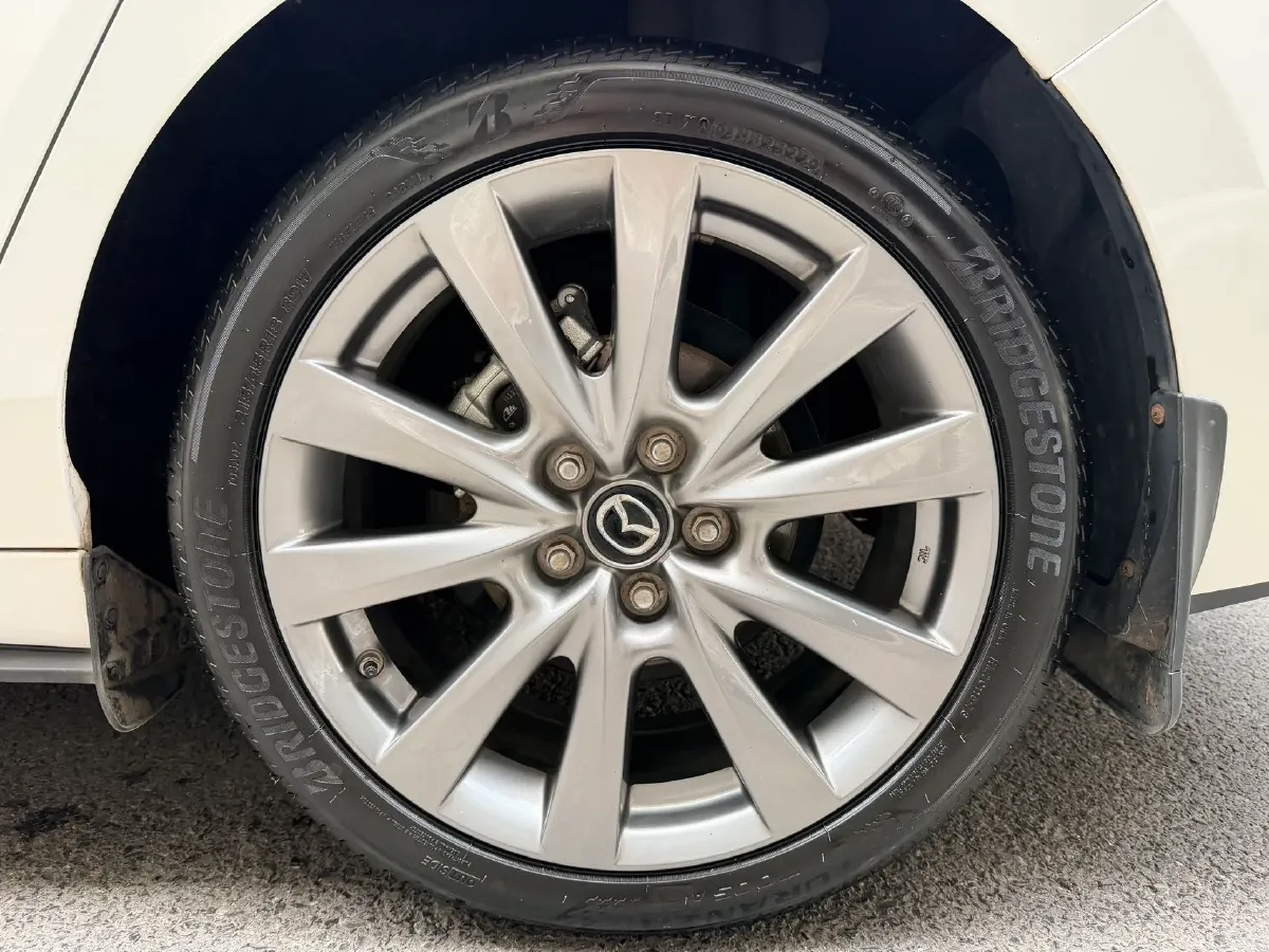 2022 Mazda 3 Axela 2.0L 158HP L4 6AT,autocango,china used car exporter,china ev exporter,chinese used car exporter,chinese used ev exporter