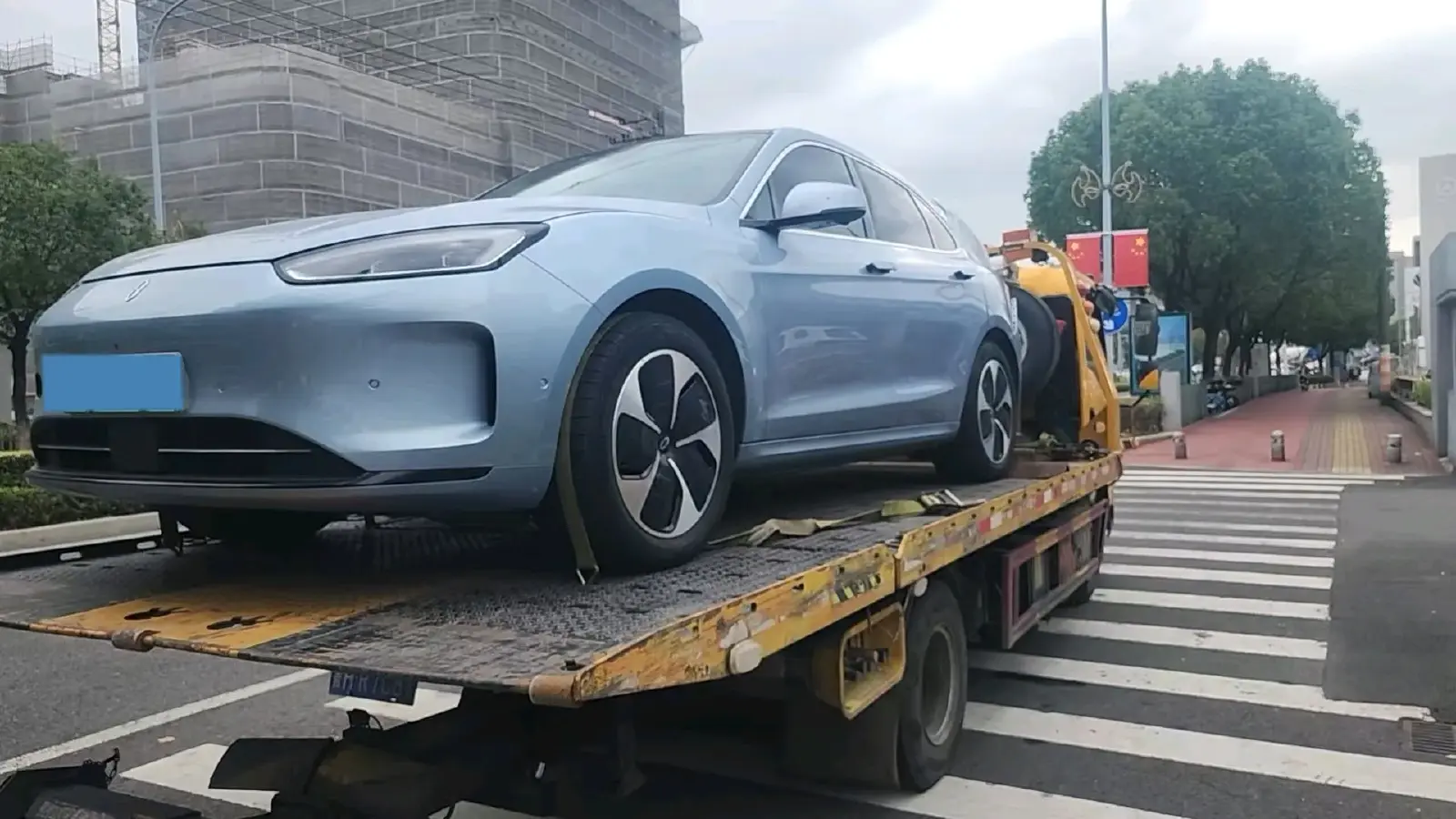 2023 AITO AITO M5 BEV 80KWH