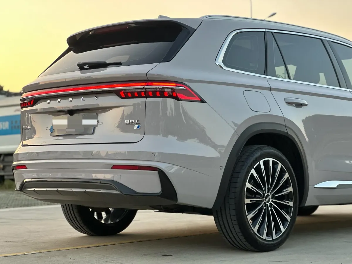 2024 Geely Monjaro 1.5T 163HP L4 3DHT Hybrid,autocango,china used car exporter,china ev exporter,chinese used car exporter,chinese used ev exporter