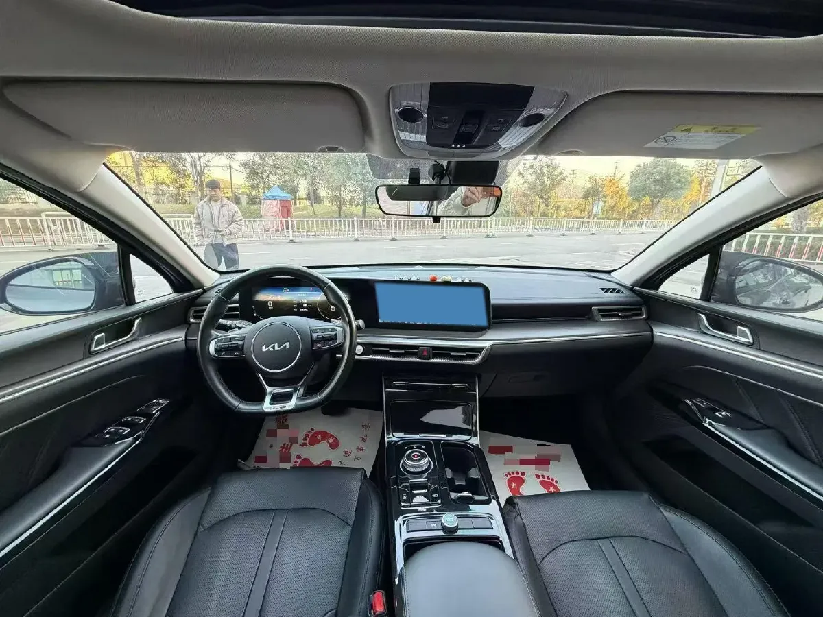2021 Kia K5 2.0T 240HP L4 8AT,autocango,china used car exporter,china ev exporter,chinese used car exporter,chinese used ev exporter