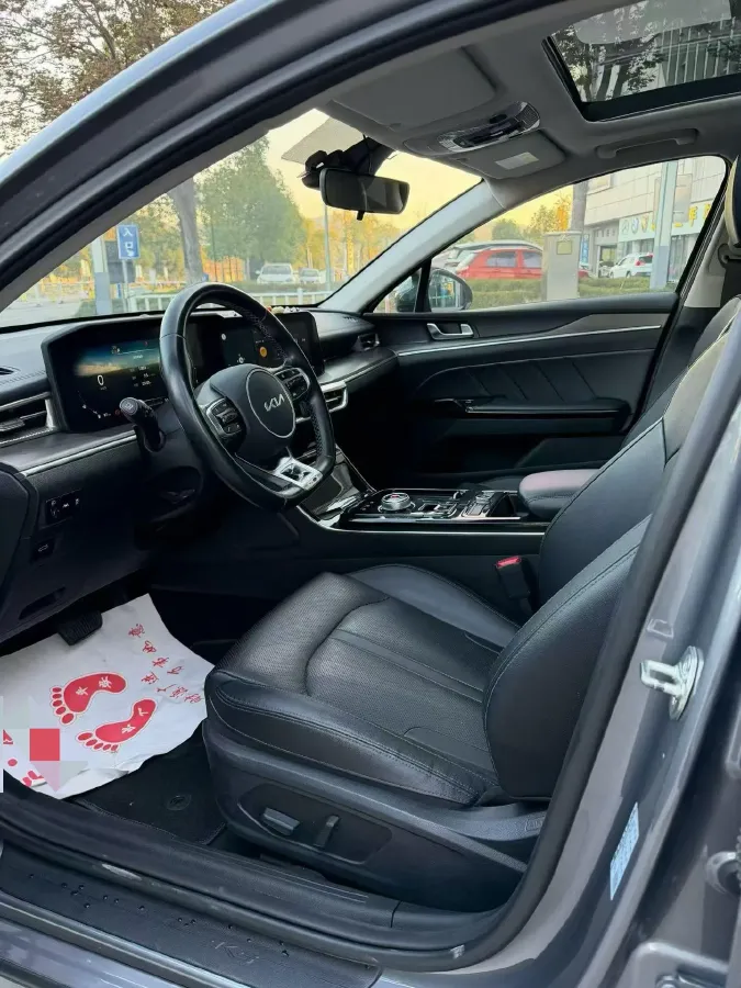 2021 Kia K5 2.0T 240HP L4 8AT,autocango,china used car exporter,china ev exporter,chinese used car exporter,chinese used ev exporter