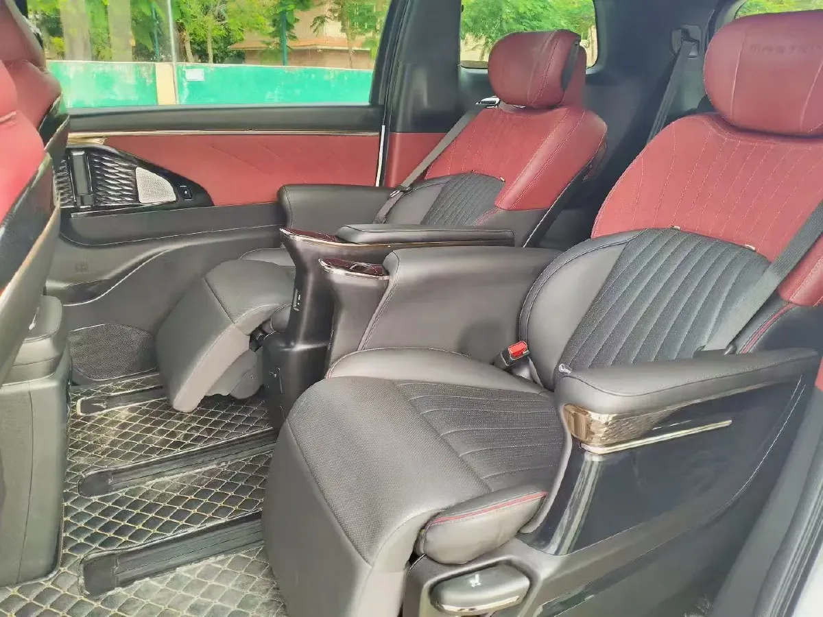 2023 GAC Trumpchi M8 2.0T 190HP L4 E-CVT Hybrid,autocango,china used car exporter,china ev exporter,chinese used car exporter,chinese used ev exporter