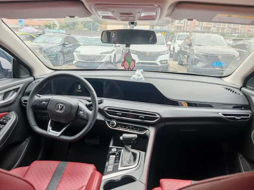 2021 ChangAn Eado 1.4T 160HP L4 7DCT,autocango,china used car exporter,china ev exporter,chinese used car exporter,chinese used ev exporter