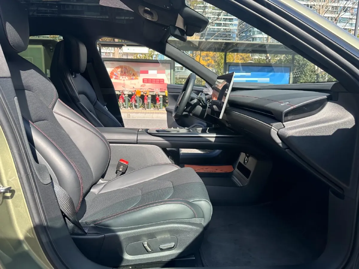 2024 MI SU7 BEV 101KWH,autocango,china used car exporter,china ev exporter,chinese used car exporter,chinese used ev exporter