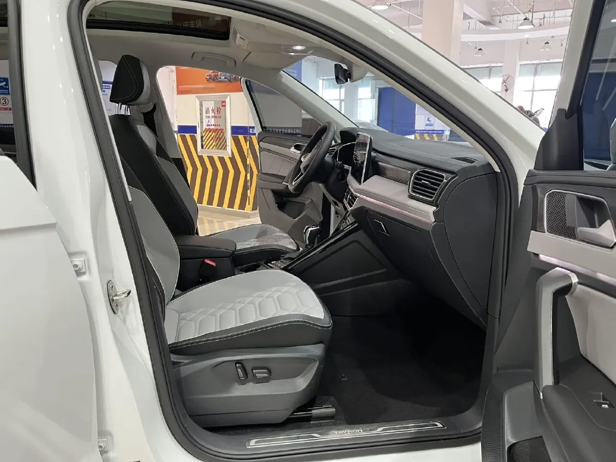 2023 Volkswagen Tayron 1.4T 150HP L4 7DCT,autocango,china used car exporter,china ev exporter,chinese used car exporter,chinese used ev exporter