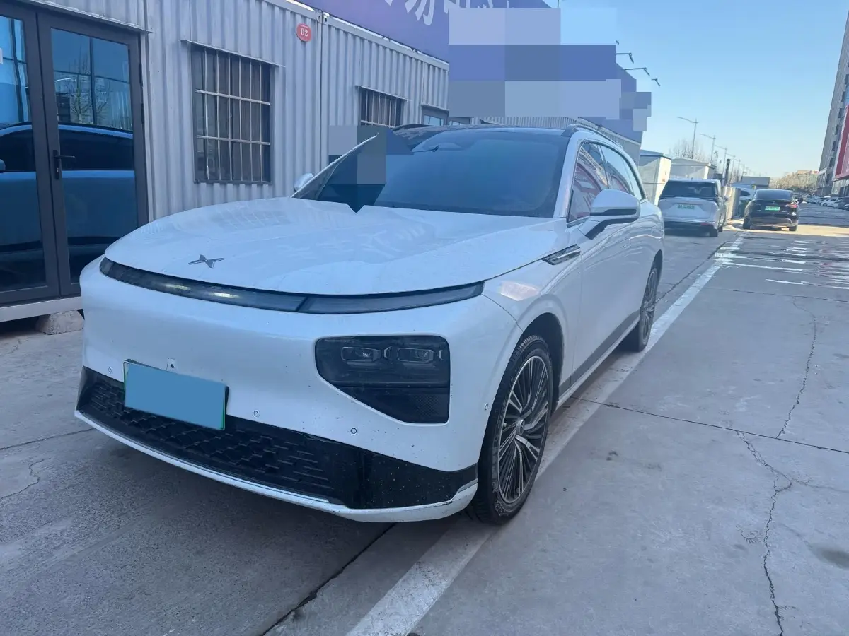 2022 Xpeng G9 BEV 78.2KWH