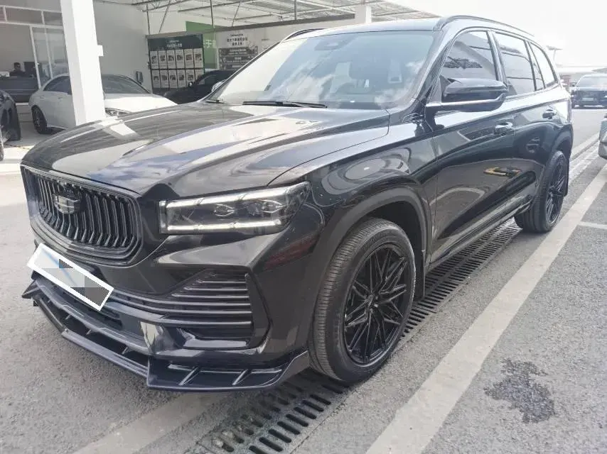 2023 Geely Monjaro 2.0T 238HP L4 8AT