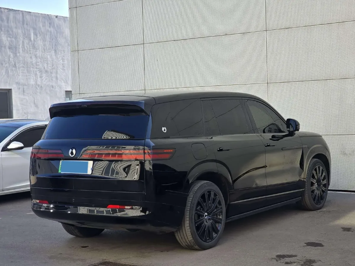 2025 Denza DenzaN9 2.0T 207HP L4 E-CVT PHEV,autocango,china used car exporter,china ev exporter,chinese used car exporter,chinese used ev exporter