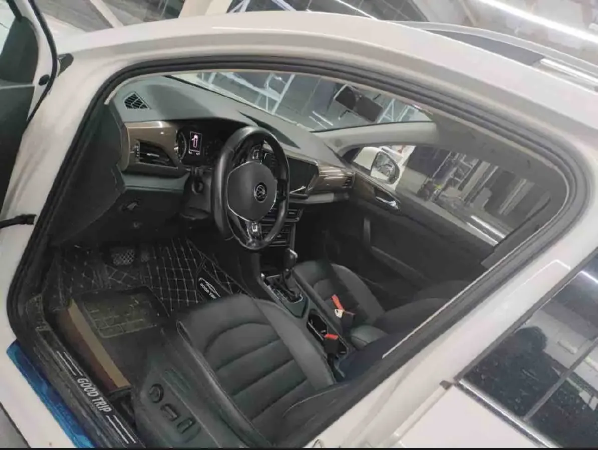 2021 Volkswagen Tharu 1.4T 150HP L4 7DCT,autocango,china used car exporter,china ev exporter,chinese used car exporter,chinese used ev exporter