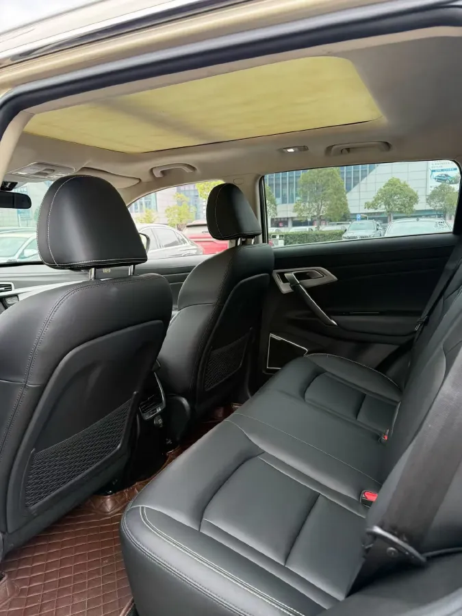 2016 Geely Azkarra 1.8T 184HP L4 6AT,autocango,china used car exporter,china ev exporter,chinese used car exporter,chinese used ev exporter