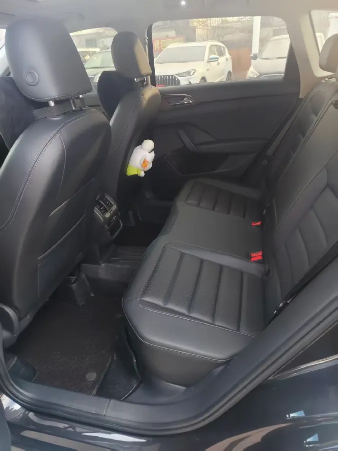 2022 Volkswagen Tharu 1.4T 150HP L4 7DCT,autocango,china used car exporter,china ev exporter,chinese used car exporter,chinese used ev exporter