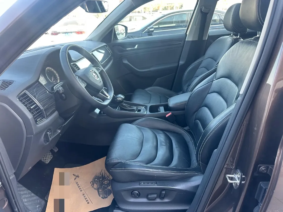 2019 Chevrolet Equinox 2.0T 260HP L4 9AT,autocango,china used car exporter,china ev exporter,chinese used car exporter,chinese used ev exporter