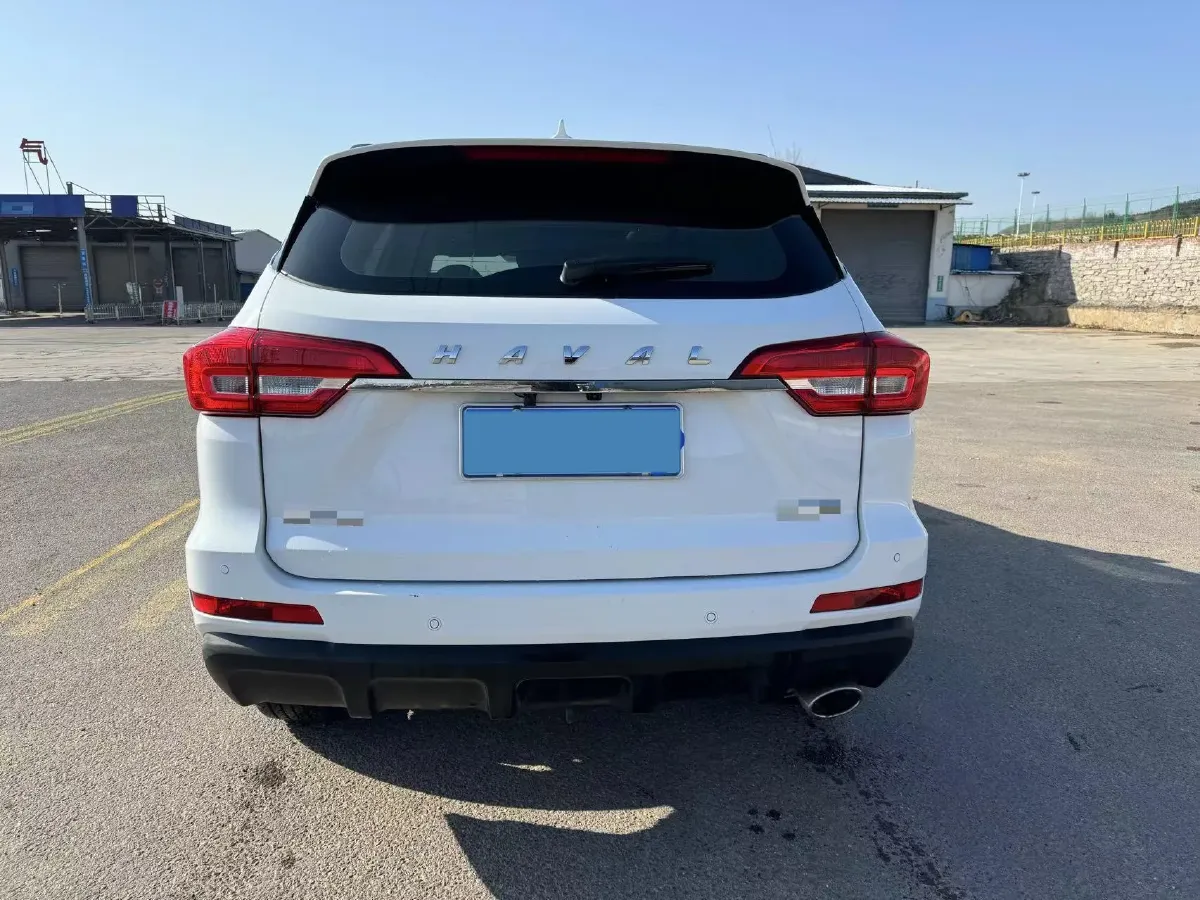2019 Haval M6 1.5T 150HP L4 7DCT,autocango,china used car exporter,china ev exporter,chinese used car exporter,chinese used ev exporter