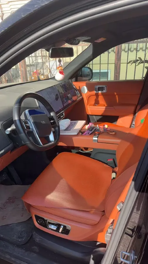 2023 Li L8 Range Extended 154HP REEV 40.9KWH,autocango,china used car exporter,china ev exporter,chinese used car exporter,chinese used ev exporter