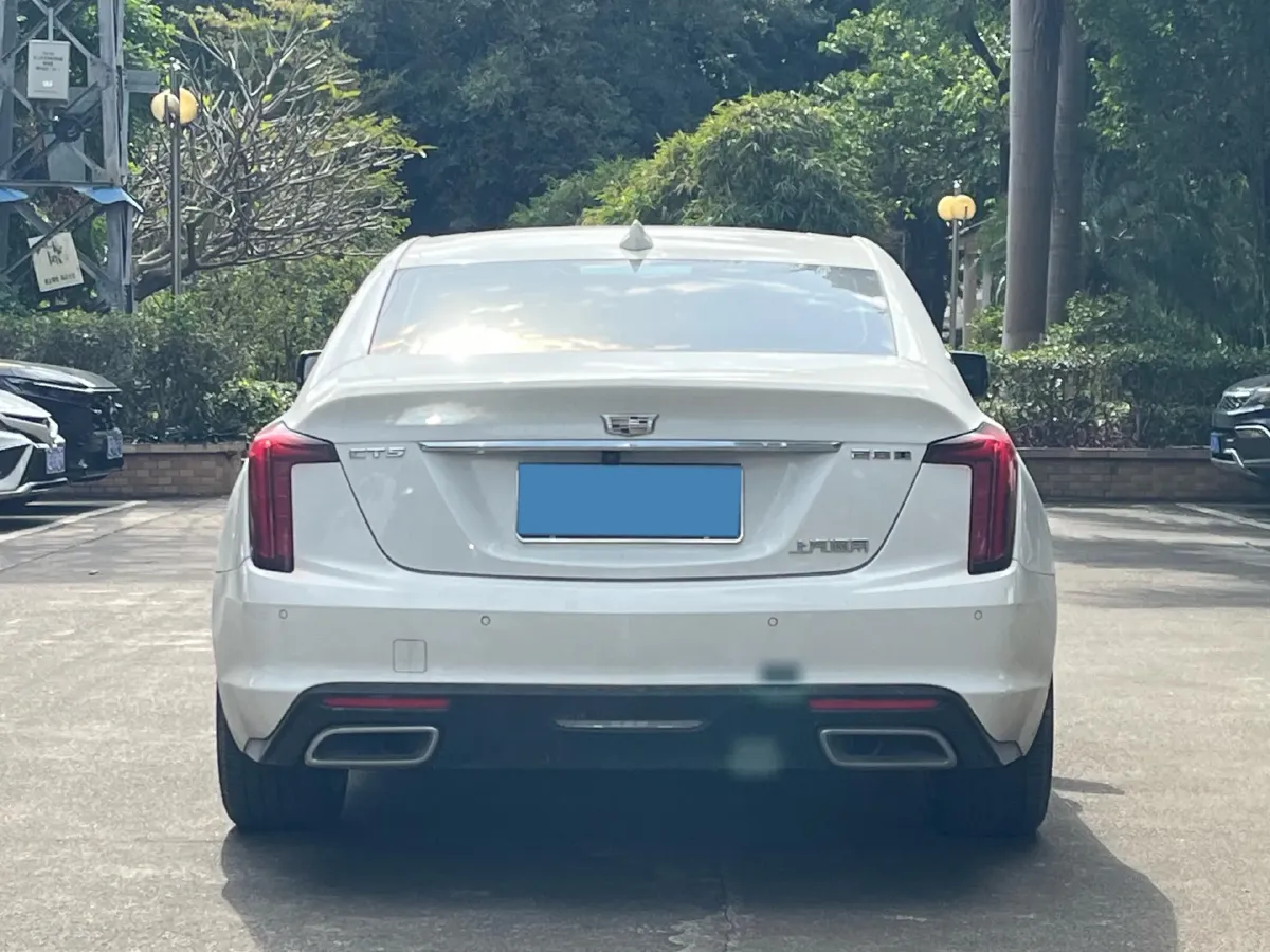 2022 Cadillac CT5 2.0T 237HP L4 10AT,autocango,china used car exporter,china ev exporter,chinese used car exporter,chinese used ev exporter