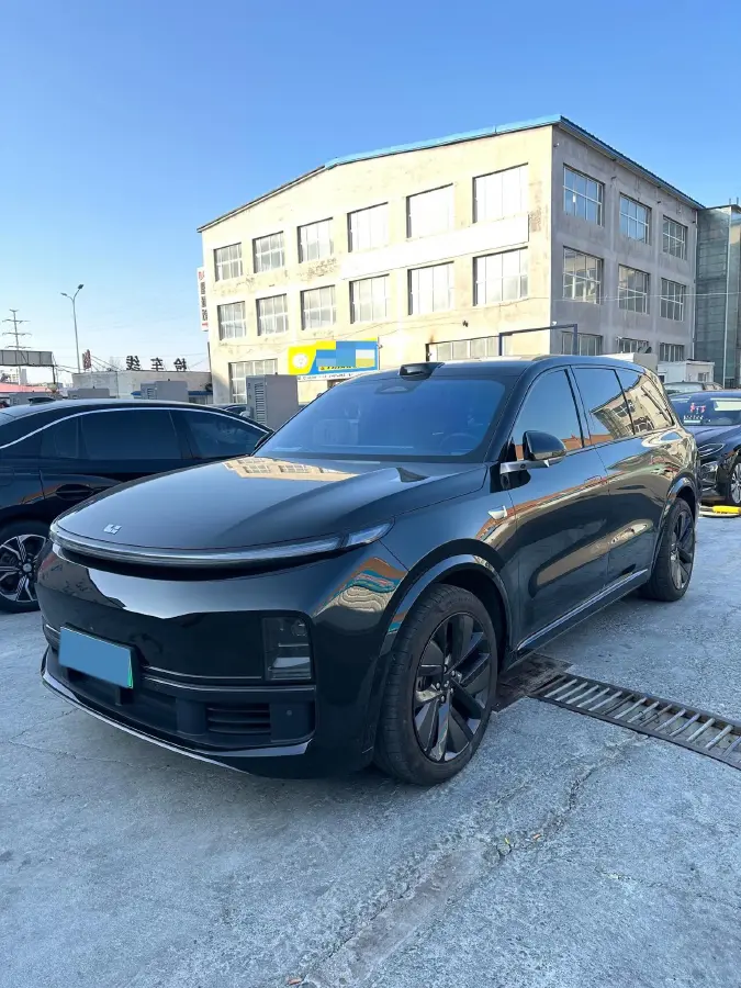 2022 Li L9 Range Extended 154HP REEV 42.6KWH