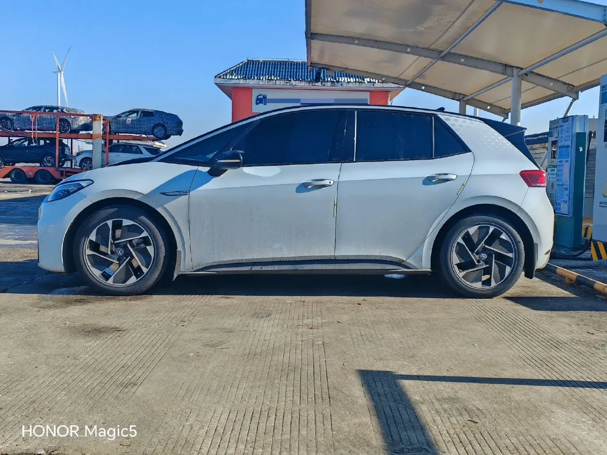 2023 Volkswagen ID.3 BEV 52.8KWH,autocango,china used car exporter,china ev exporter,chinese used car exporter,chinese used ev exporter
