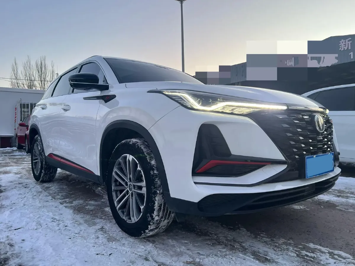 2022 ChangAn CS75 Plus 1.5T 188HP L4 8AT,autocango,china used car exporter,china ev exporter,chinese used car exporter,chinese used ev exporter