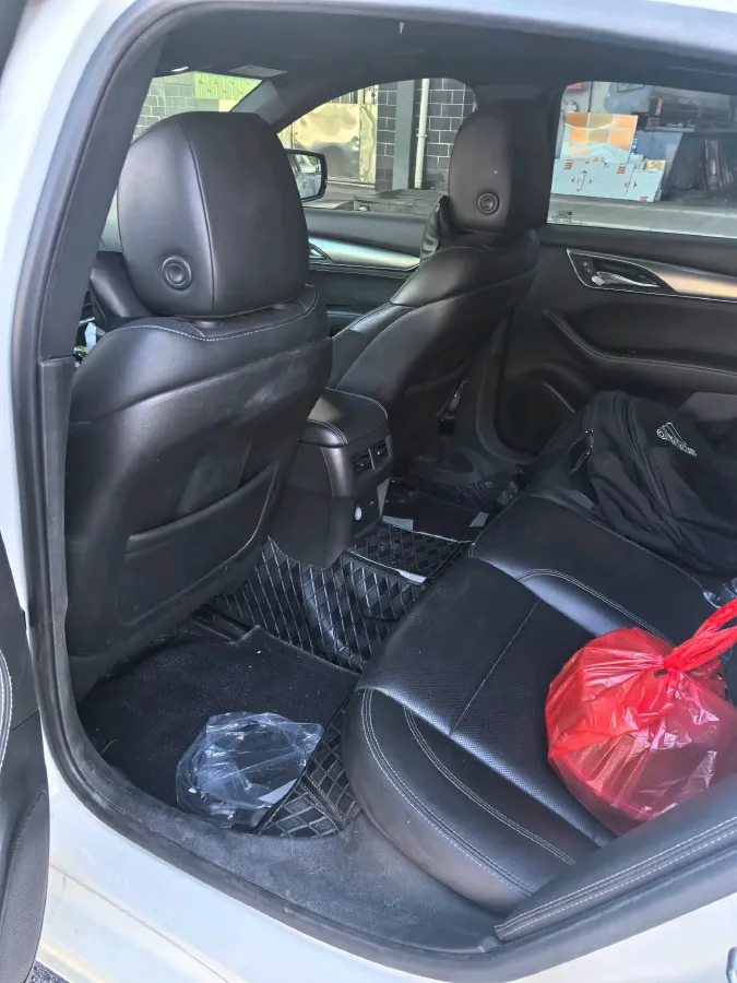 2022 Cadillac CT5 2.0T 237HP L4 10AT,autocango,china used car exporter,china ev exporter,chinese used car exporter,chinese used ev exporter