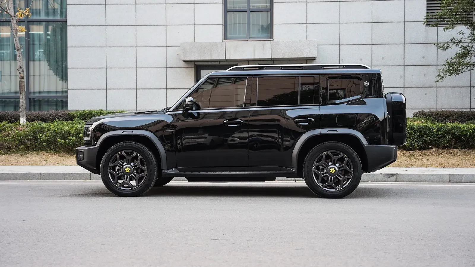 2024 Jetour ShanHai TravellerC-DM 1.5T 156HP L4 3DHT PHEV 43.24KWH,autocango,china used car exporter,china ev exporter,chinese used car exporter,chinese used ev exporter