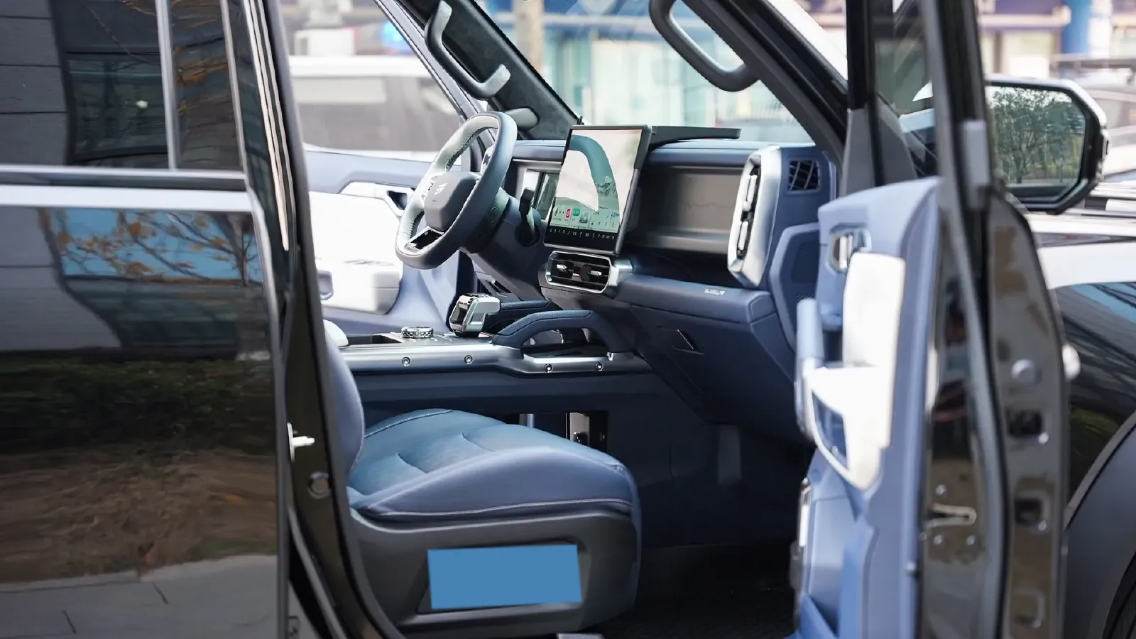 2024 Jetour ShanHai TravellerC-DM 1.5T 156HP L4 3DHT PHEV 43.24KWH,autocango,china used car exporter,china ev exporter,chinese used car exporter,chinese used ev exporter