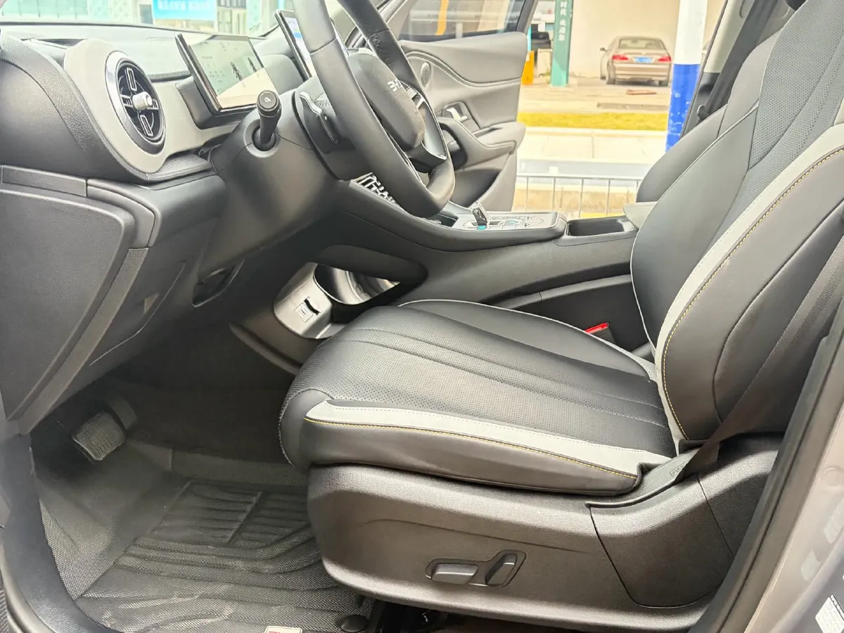 2025 BYD Sea Lion 05 DM-i 1.5L 101HP L4 E-CVT PHEV 12.9KWH,autocango,china used car exporter,china ev exporter,chinese used car exporter,chinese used ev exporter