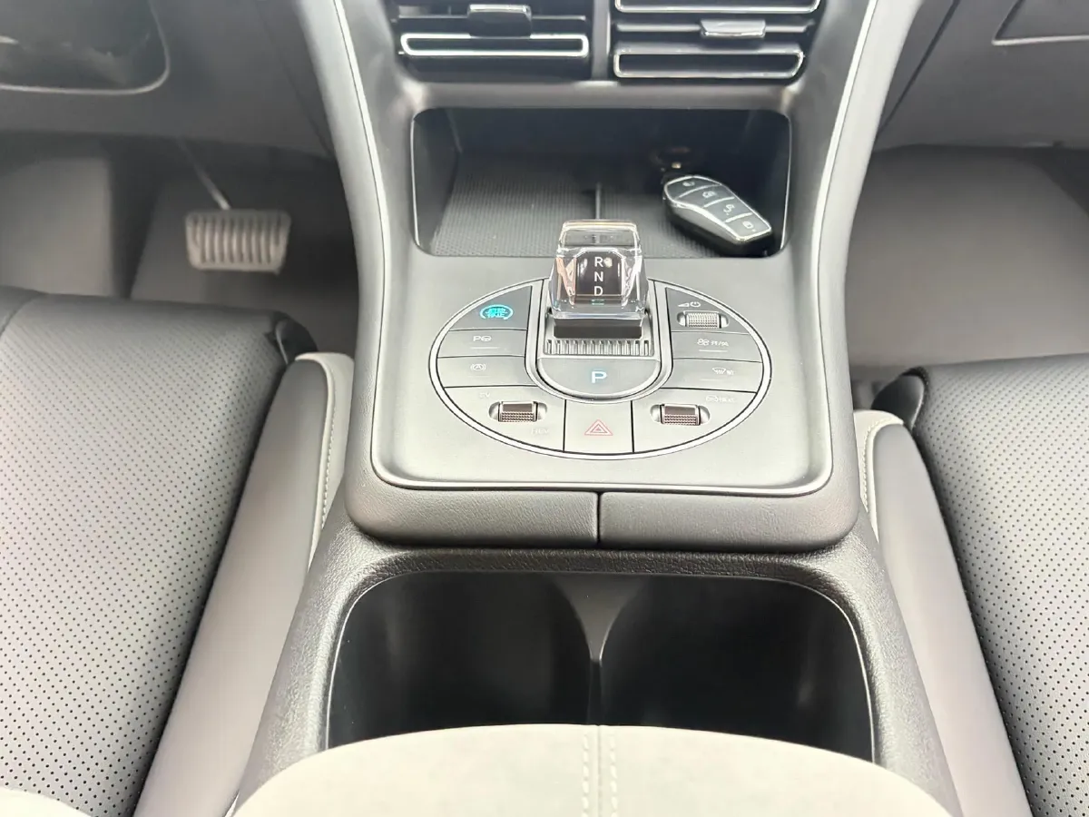 2025 BYD Sea Lion 05 DM-i 1.5L 101HP L4 E-CVT PHEV 12.9KWH,autocango,china used car exporter,china ev exporter,chinese used car exporter,chinese used ev exporter