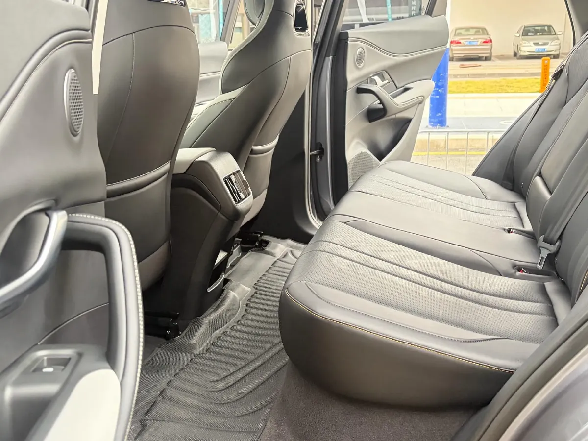 2025 BYD Sea Lion 05 DM-i 1.5L 101HP L4 E-CVT PHEV 12.9KWH,autocango,china used car exporter,china ev exporter,chinese used car exporter,chinese used ev exporter