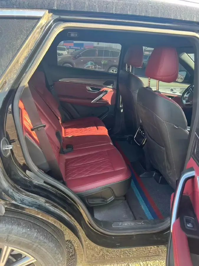 2024 Jetour X70 Plus 1.5T 156HP L4 6DCT,autocango,china used car exporter,china ev exporter,chinese used car exporter,chinese used ev exporter