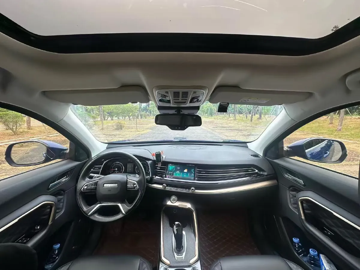 2021 Haval H6 2.0T 224HP L4 7DCT,autocango,china used car exporter,china ev exporter,chinese used car exporter,chinese used ev exporter