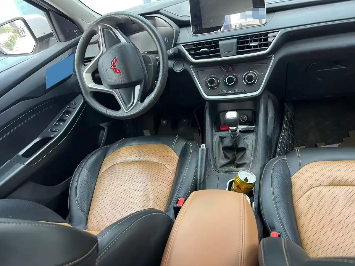 2019 WuLing HongGuang S3 1.5L 112HP L4 6MT,autocango,china used car exporter,china ev exporter,chinese used car exporter,chinese used ev exporter