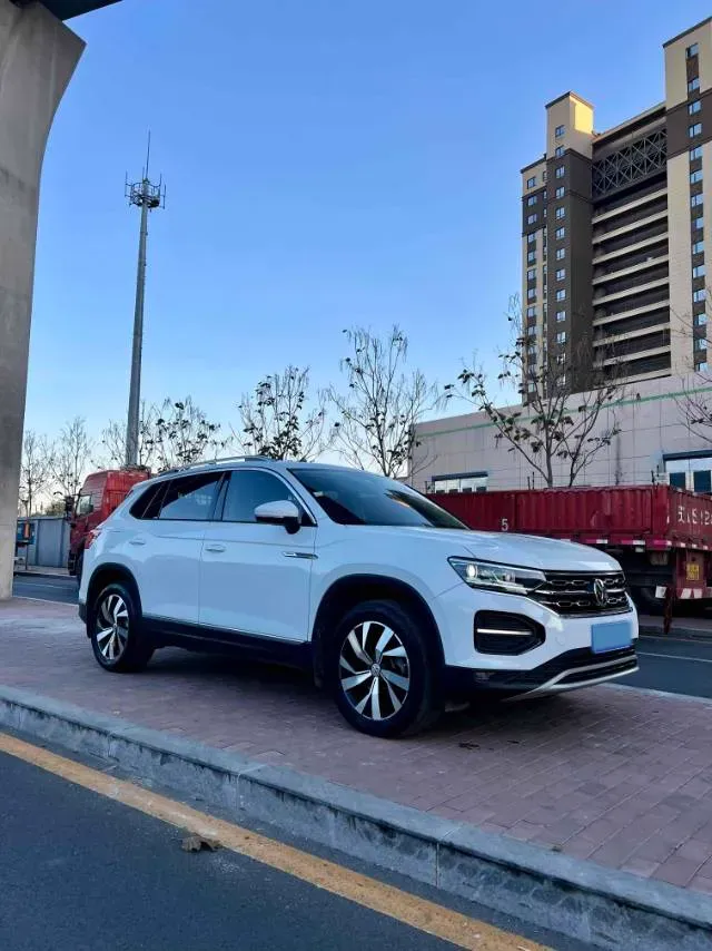2019 Volkswagen Tayron 2.0T 186HP L4 7DCT,autocango,china used car exporter,china ev exporter,chinese used car exporter,chinese used ev exporter