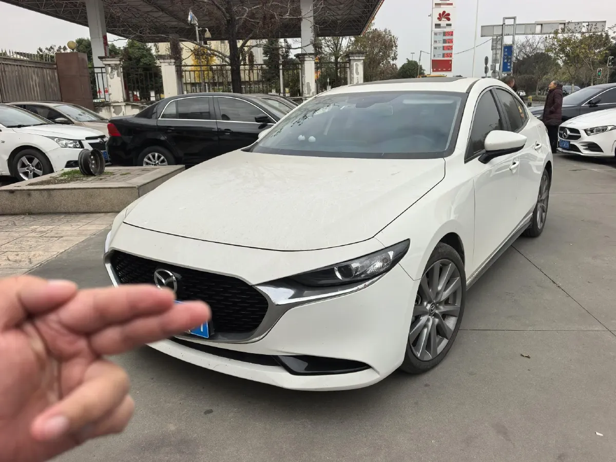 2023 Mazda 3 Axela 2.0L 158HP L4 6AT,autocango,china used car exporter,china ev exporter,chinese used car exporter,chinese used ev exporter