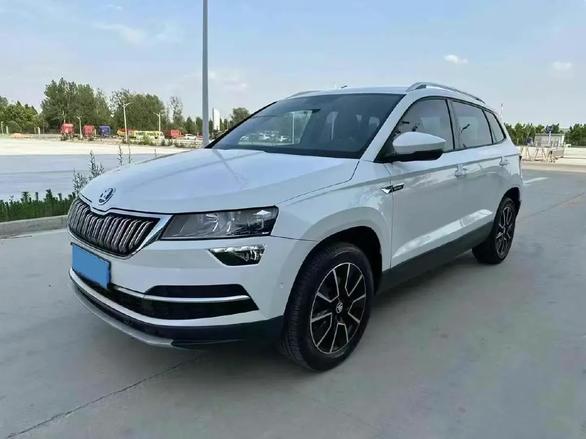 2021 Skoda Karoq 1.4T 150HP L4 7DCT,autocango,china used car exporter,china ev exporter,chinese used car exporter,chinese used ev exporter