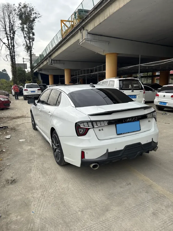 2019 Qoros 5 1.6T 197HP L4 7DCT,autocango,china used car exporter,china ev exporter,chinese used car exporter,chinese used ev exporter