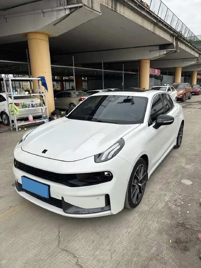 2019 Qoros 5 1.6T 197HP L4 7DCT,autocango,china used car exporter,china ev exporter,chinese used car exporter,chinese used ev exporter