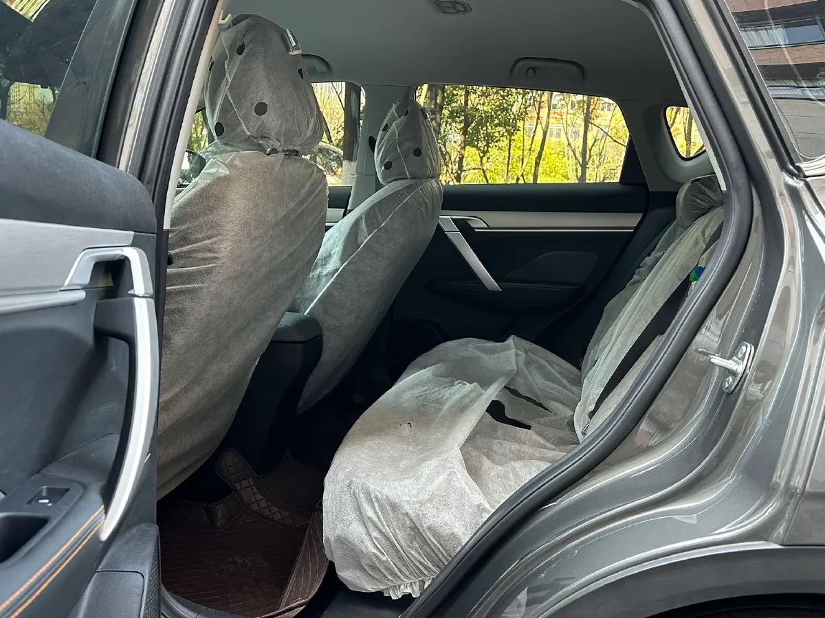 2023 Geely Coolray 1.4T 141HP L4 6MT,autocango,china used car exporter,china ev exporter,chinese used car exporter,chinese used ev exporter