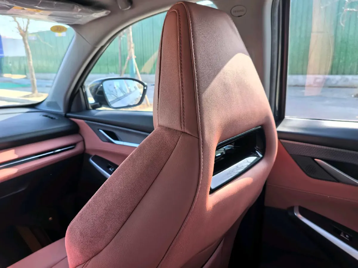 2026 ChangAn CS75 Plus 1.5T 192HP L4 8AT,autocango,china used car exporter,china ev exporter,chinese used car exporter,chinese used ev exporter