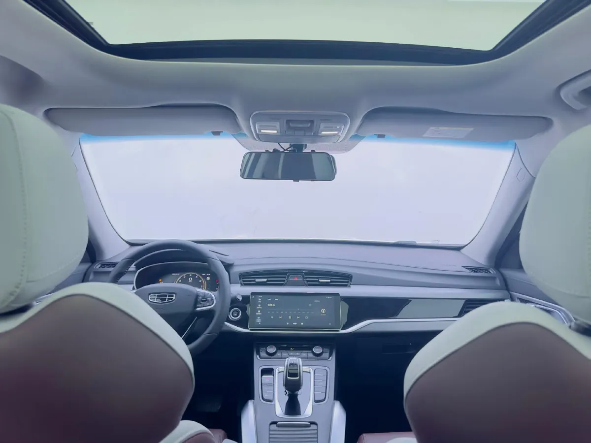 2022 Geely Azkarra 1.8T 184HP L4 7DCT,autocango,china used car exporter,china ev exporter,chinese used car exporter,chinese used ev exporter