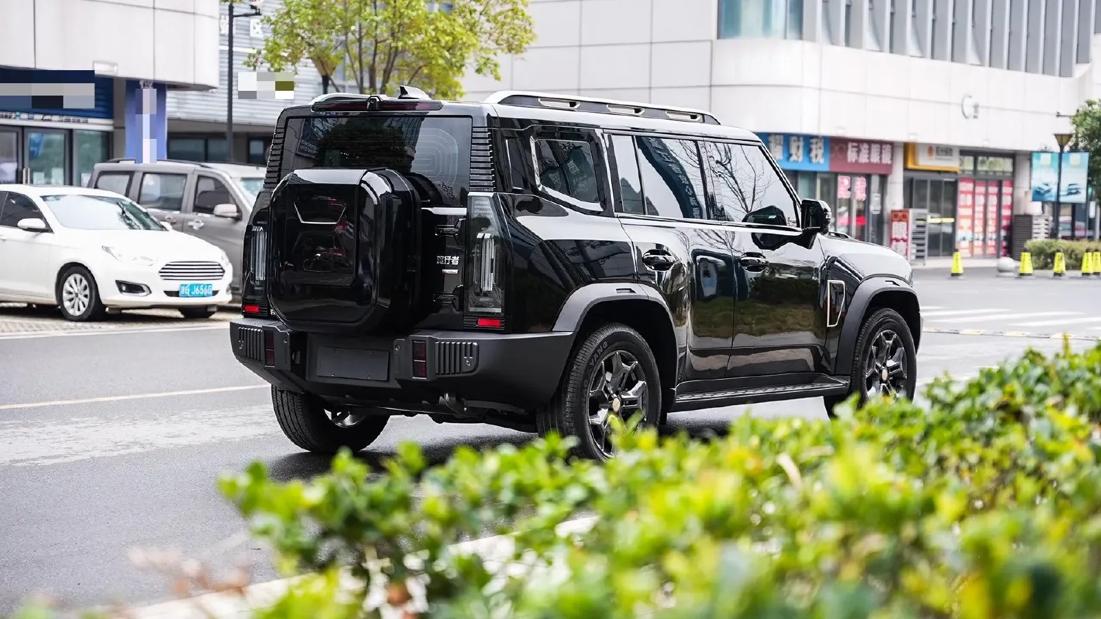 2025 Jetour Traveller 2.0T 254HP L4 7DCT,autocango,china used car exporter,china ev exporter,chinese used car exporter,chinese used ev exporter