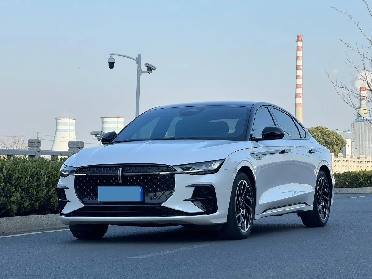 2022 Lincoln Z 2.0T 246HP L4 8AT